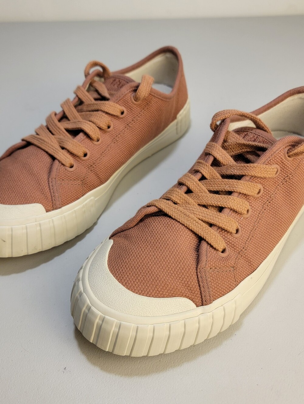 Taos One Vision Sneakers Women's Size 6.5M "Rust" Canvas Shoes Lace Up OVI-19481 - Picture 3 of 13